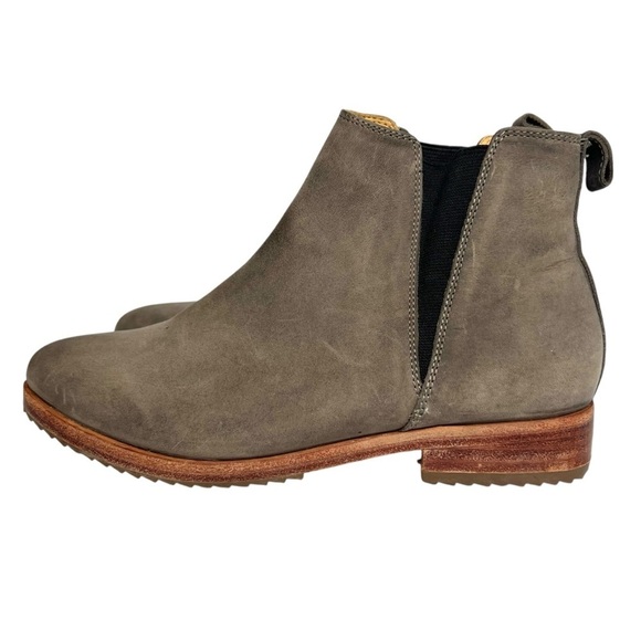 Nisolo Eva Everyday Chelsea Boot Taupe Size 6 - Picture 7 of 15